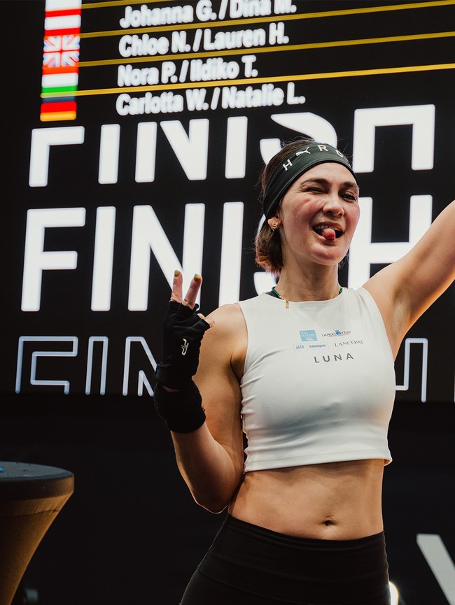 Perjuangannya tak sia-sia, ia bersama Marianne tampak puas karena berhasil menyelesaikan kompetisi sampai akhir. Foto: Dok. Instagram Luna Maya