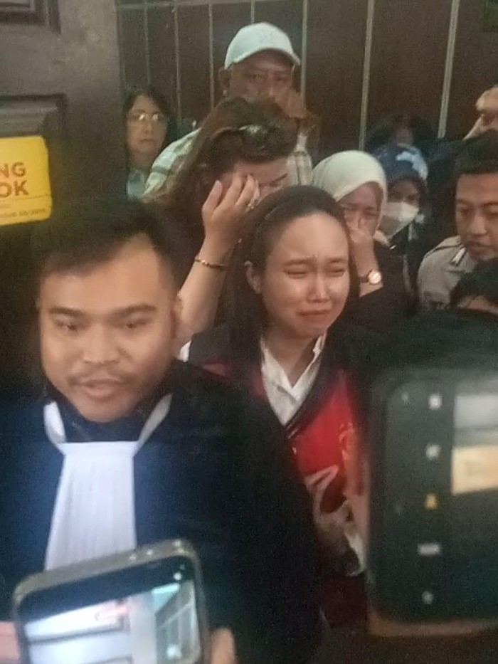 Fransiska Melani, promotor Mecimapro, usai menjalani sidang vonis.