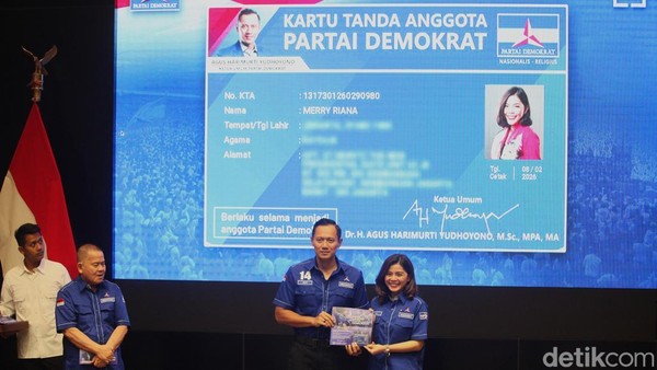 Puluhan Kader Baru dari Komunitas Tionghoa Bergabung ke Demokrat