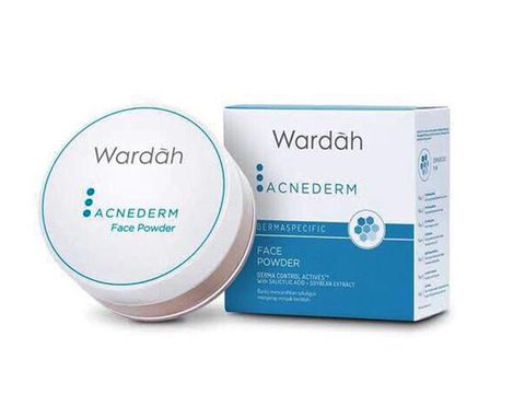 Rekomendasi Bedak Tabur untuk Kulit Berjerawat