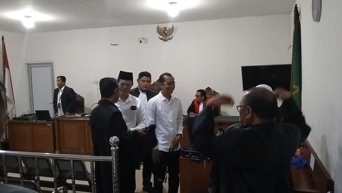 Sidang Tuntutan Eks Walkot Palembang Harnojoyo Ditunda