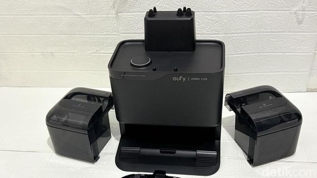 Eufy Omni C20.
