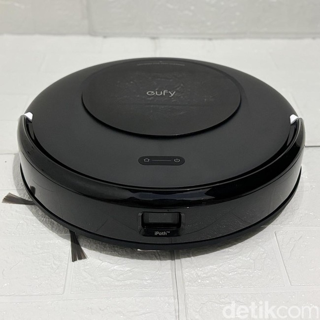 Tampilan Eufy Omni C20, Vacuum Cleaner yang Jago Bersih-bersih