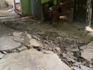 Penampakan Rumah Rusak di Jangli Semarang Imbas Tanah Gerak