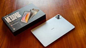 Di pasar Indonesia, Tecno Megapad SE dibanderol dengan harga mulai Rp 2,399 juta untuk varian RAM 8 GB (4+4 GB) dan ROM 128 GB. Tablet ini sudah tersedia di berbagai platform e-commerce resmi Tecno Indonesia seperti TikTok Shop by Tokopedia, Tokopedia, Shopee, Lazada, Blibli, dan Akulaku. Foto: Adi Fida Rahman/detikINET