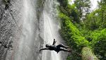 Wisata Adrenalin di Curug Nangka