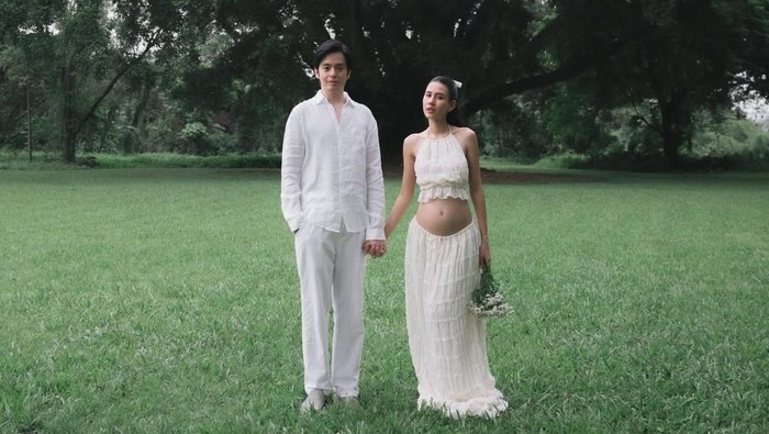 Angga Yunanda dan Shenina Cinnamon