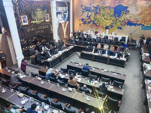 Baleg DPR Setujui Tambahan-Perubahan Prolegnas Prioritas, Ini Daftarnya