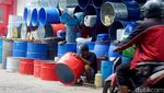 Dari Limbah Drum Bekas Jadi Barang Bernilai di Jalan Waspada