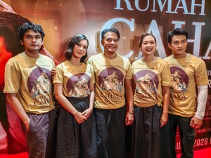 Rumah Tanpa Cahaya, Bukan Cuma soal Kehilangan tapi Cinta Ibu Selalu Hidup