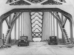 Potret Jadul yang Menangkap Sejarah Kecil yang Tak Pernah Ditulis