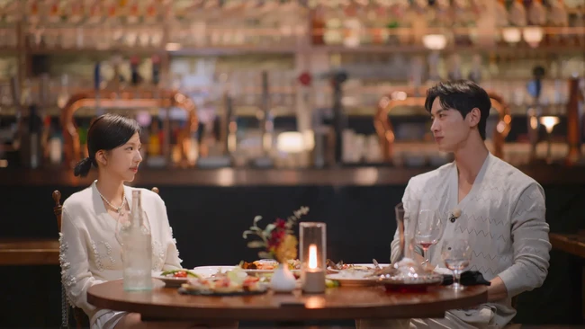 Kini Kim Go Eun berprofesi sebagai model untuk sejumlah brand fashion dan kecantikan. Ia juga eksis di dunia beauty pageant sebagai pemenang runner up kedua di ajang Miss Korea pada 2022. Foto: Instagram