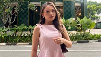 Kimberly Angela kemudian mengungkapkan bagaimana cowok red flag. Yang gak ada sopan santun, katanya. (Foto: dok Instagram kimberlyangxla)