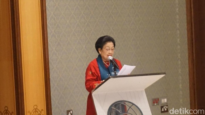 Megawati Soekarnoputri di Riyadh Ketua Umum DPP PDIP Megawati Soekarnoputri