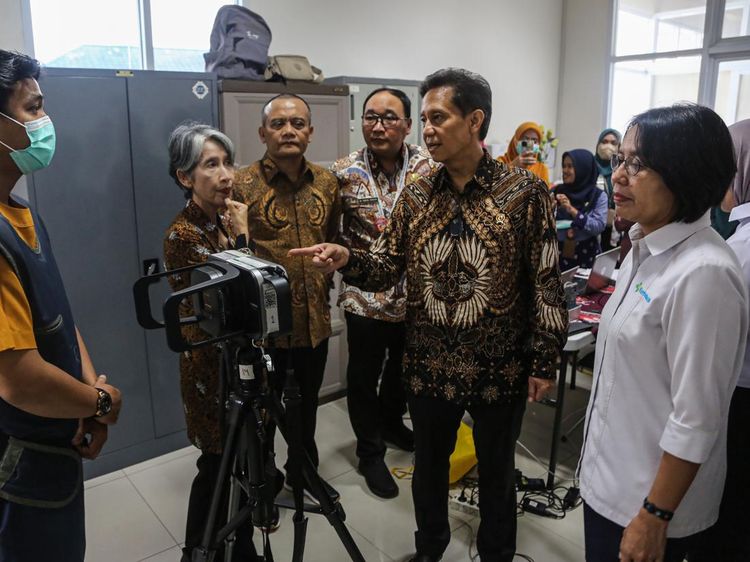 Perluas Deteksi Dini, Menkes Pantau Skrining TBC di Semarang