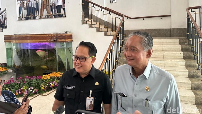 Menteri PU bertemu dengan Sekdaprov Jatim