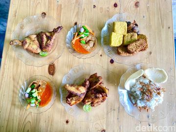 Nasi Uduk dan Ayam Goreng Legendaris Ini Selalu Ludes dalam 2 Jam!