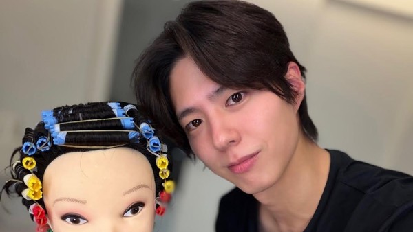 Transformasi Park Bo Gum Jadi Tukang Cukur Rambut, Jalani Cita-cita Kedua