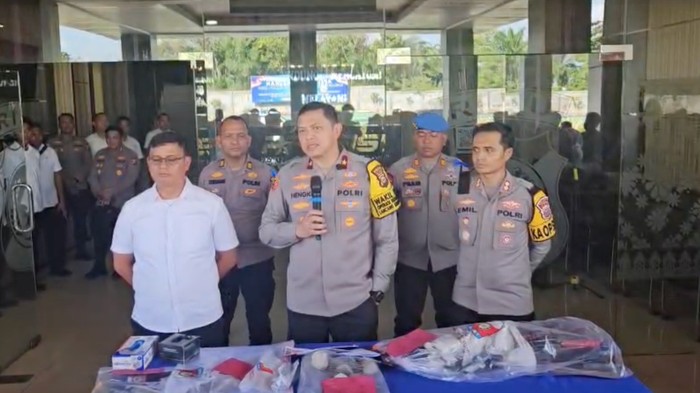 5 Tersangka Bentrokan Maut di Rohul Ditetapkan, Polda Riau Ancam Hukuman Tegas untuk KSO!