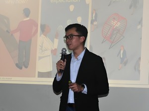 Kisah Rivaldy: Insinyur Pesawat di Inggris dengan Misi Bantu Gen Z Raih Karier Global