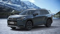 Dikutip laman Carscoops, Suzuki memilih untuk tidak menawarkan seluruh varian seperti pada RAV4. Trim Core dan GR Sport dilewatkan, diganti gaya Adventure yang lebih tangguh. Foto: Dok. Suzuki