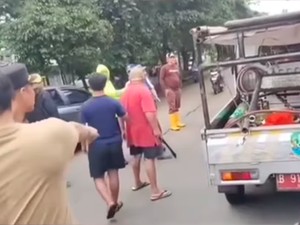 Viral Dikejar PKL Bergolok Saat Penertiban, Ini Kata Walkot Bekasi
