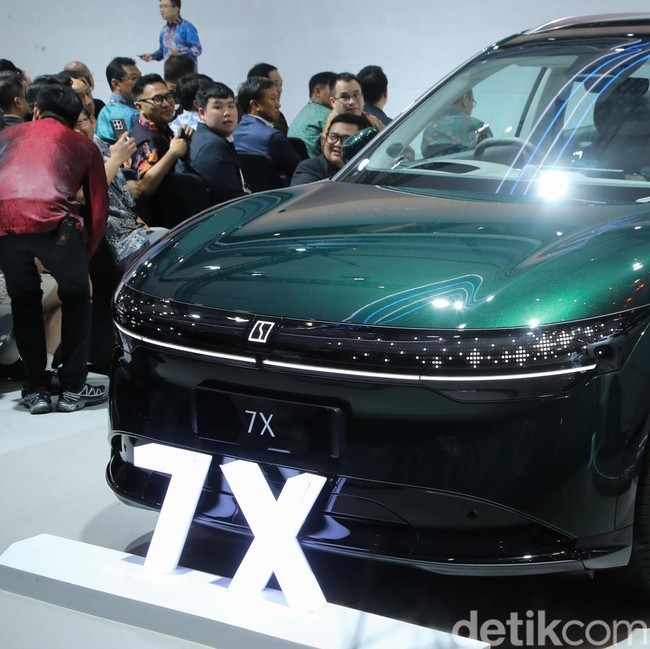 Zeekr 7X Unjuk Gigi, Bakal Dijual Rp 1,1 Miliaran