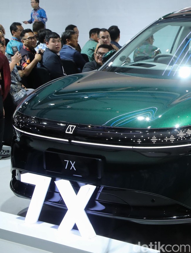 Zeekr 7X Unjuk Gigi, Bakal Dijual Rp 1,1 Miliaran