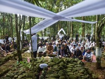 Ziarah dan Botram Warnai Tradisi Mapag Ramadan di Ciamis