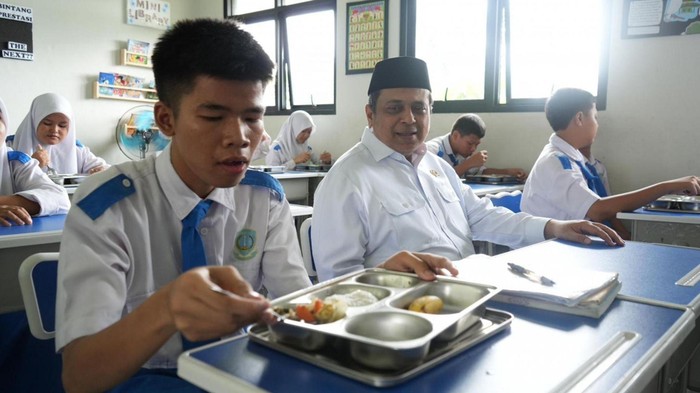 **BPJPH Capai 2.340 Dapur MBG Bersertifikat Halal, Percepatan Menuju Kualitas Makanan Nasional**