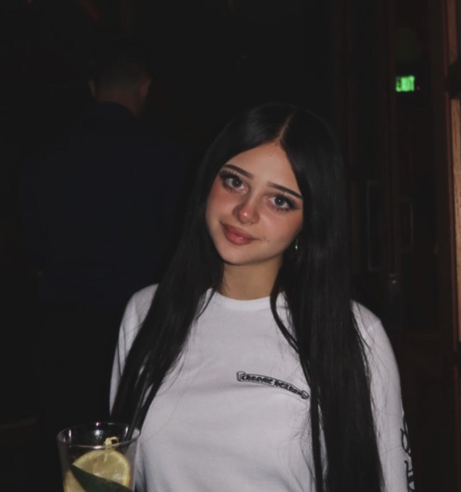 Putri Nicole Richie dan Joel Madden resmi memasuki babak baru dalam hidupnya. Di usia 18 tahun, Harlow Winter Kate memilih tampil dengan identitas baru.  Foto: dok. Instagram @katemaddennn