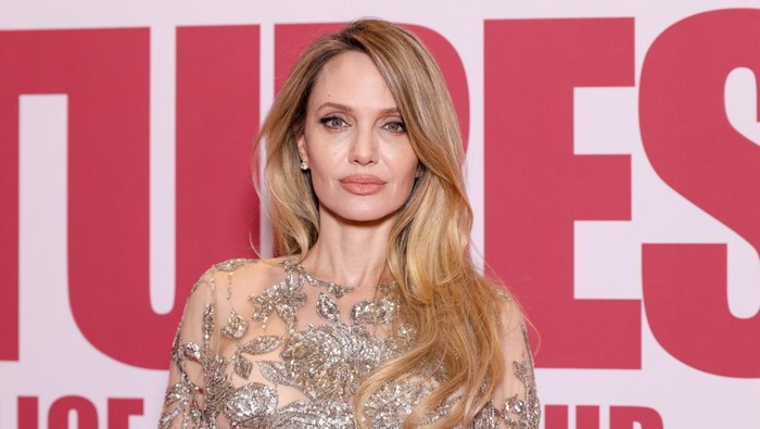 Angelina Jolie menghadiri pemutaran perdana 