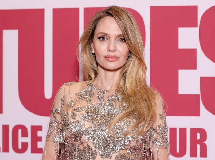 Angelina Jolie menghadiri pemutaran perdana 