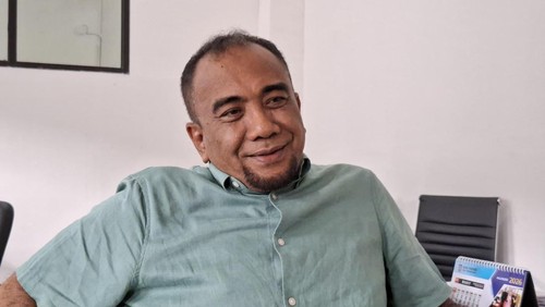 Anggota Komisi II DPRD NTB, Lalu Arif Rahman Hakim, ditemui di kantor Sekretariat DPRD NTB, Rabu (11/2/2026). (Foto: Ahmad Viqi/detikBali)