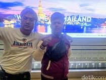 Viking Farmasi Wujudkan Mimpi Badru Nonton Persib di Luar Negeri