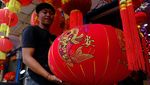 Berburu Hiasan Imlek, Lampion Dijual Rp30 Ribu hingga Rp1 Juta