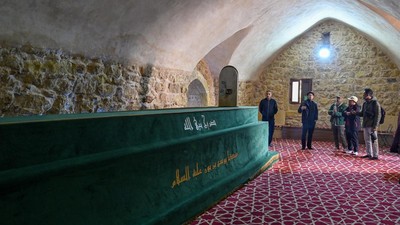 Berziarah ke Makam Nabi Syuaib di Yordania