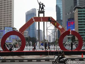 Bundaran HI Bersolek Jelang Jakarta Light Festival Imlek