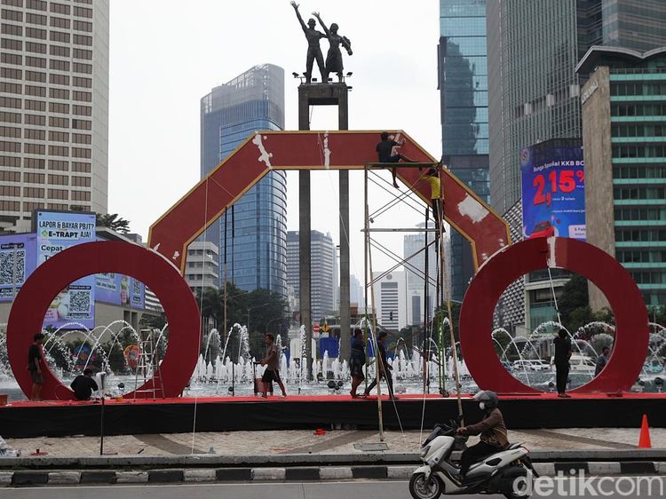 Bundaran HI Bersolek Jelang Jakarta Light Festival Imlek