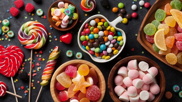 Ilustrasi permen dan cokelat