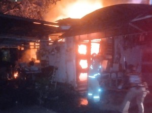 Industri Rumahan Pakaian di Ciomas Bogor Terbakar Akibat Korsleting