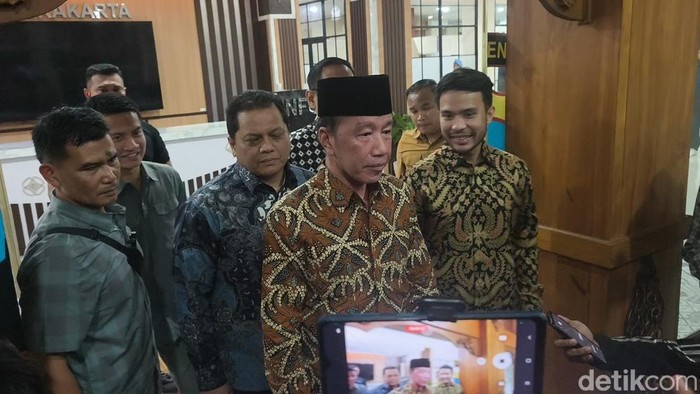 Jokowi Diperiksa 2,5 Jam di Polresta Solo soal Tudingan Ijazah Palsu