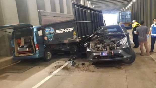 Kecelakaan di Tol Jagorawi (dok. Istimewa)