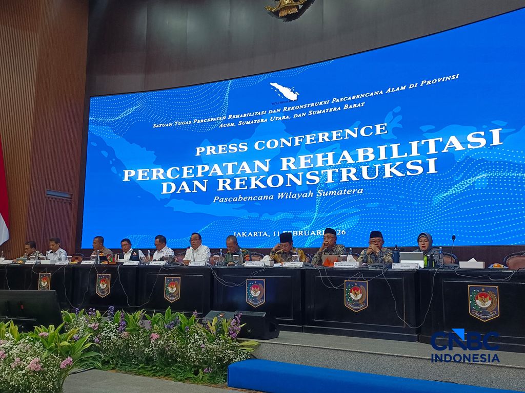 Konferensi Pers Percepatan Rehabilitasi dan Rekonstruksi di Kantor Kementerian Dalam Negeri (Kemendagri), Jakarta, Rabu (11/2/2026). (CNBC Indonesia/Martya Sari Rizki)