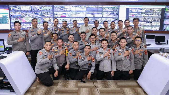 Korlantas Polri menegaskan komitmennya mendukung penuh kebijakan pemerintah dalam mewujudkan Indonesia zero over dimension-over loading