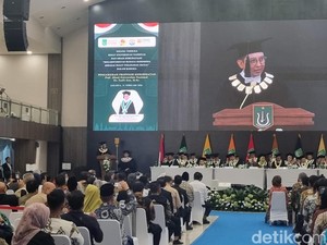 Fadli Zon Raih Gelar Profesor Kehormatan, Dorong RI Jadi Pusat Peradaban Dunia