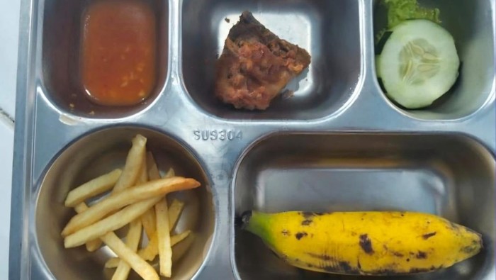 Menu nasi pada MBG di Pangkep diganti jadi kentang.