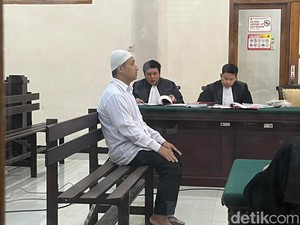 Sopir Truk Perkosa Putri Tiri di Mojokerto Dituntut 15 Tahun Penjara