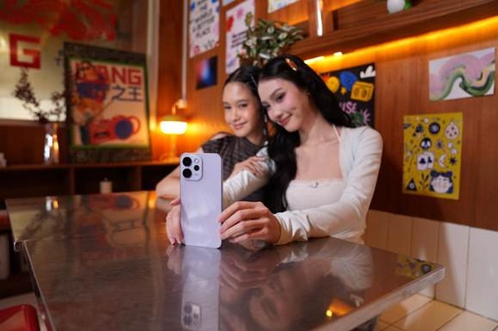 OPPO Reno15 Series Jadi Partner Hangout Anak Muda