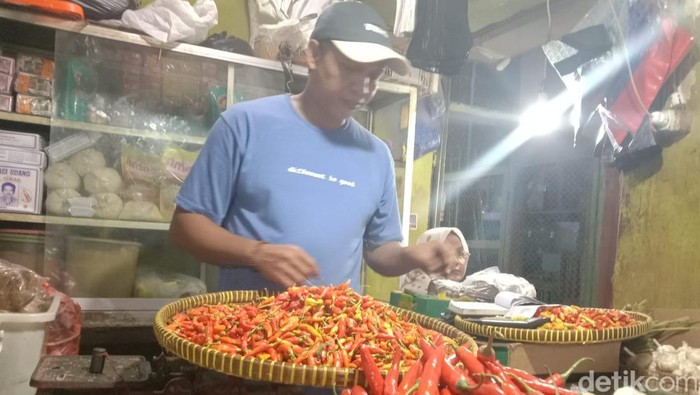Pedagang cabai di Pasar Besar Malang